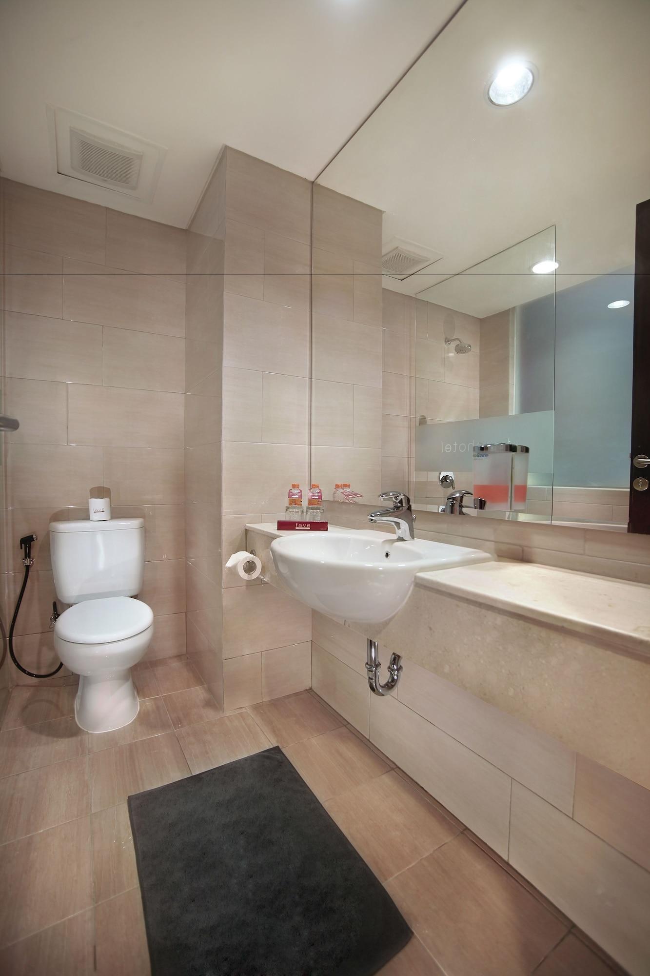 Favehotel Melawai Джакарта Екстериор снимка