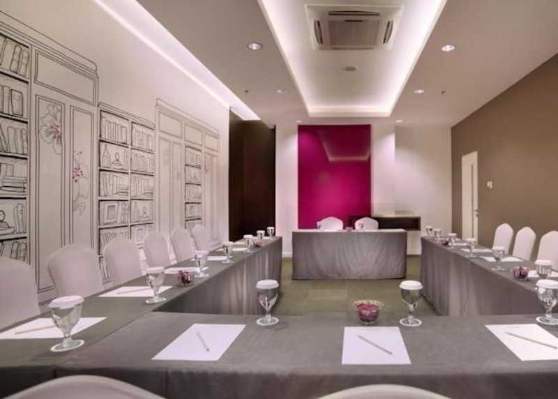 Favehotel Melawai Джакарта Екстериор снимка